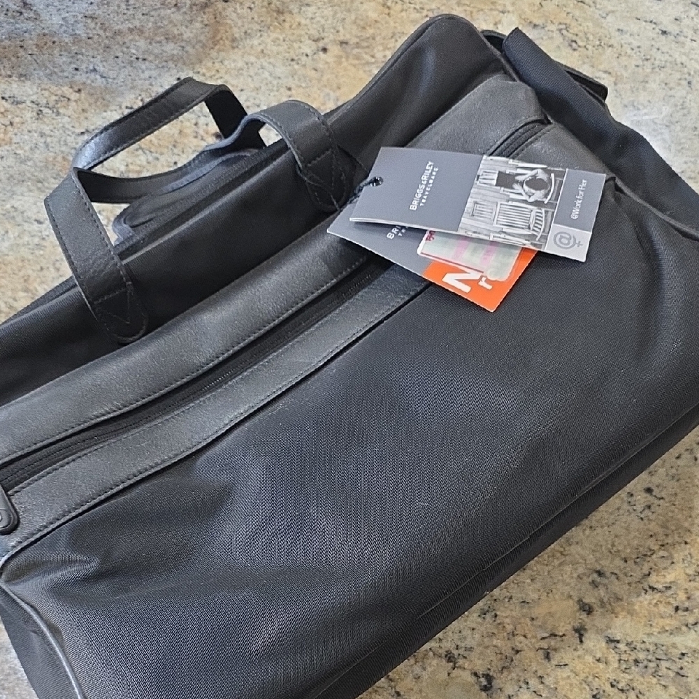 Briggs & Riley Black Men's Briefcase